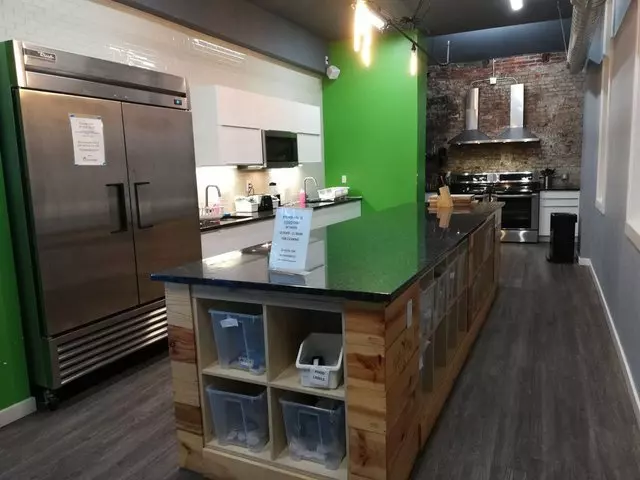 Apple Hostels