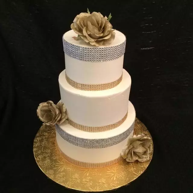 4 Every Occasion Cakes & Cupcakes