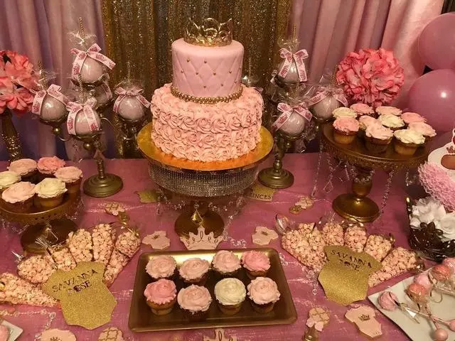 4 Every Occasion Cakes & Cupcakes