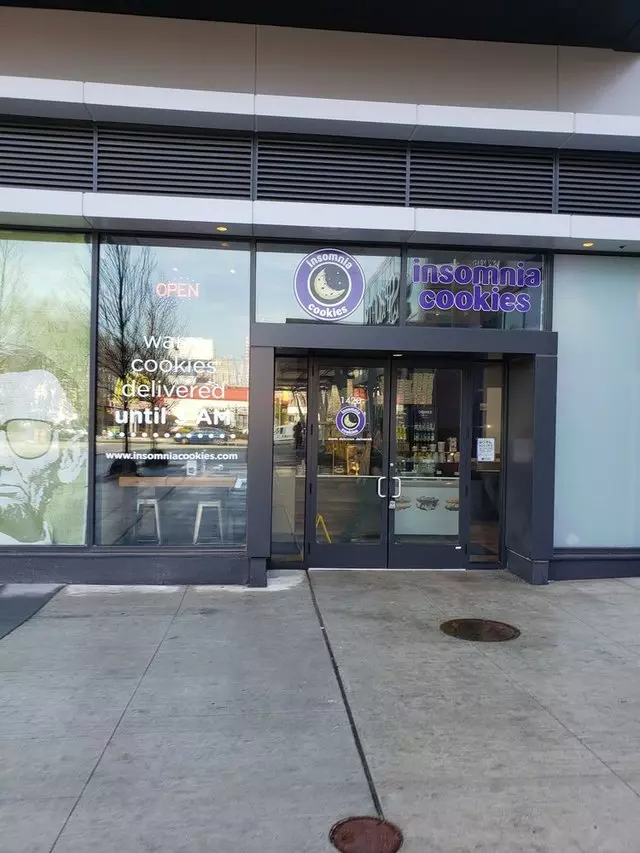 Insomnia Cookies