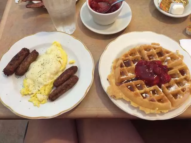 Andonio’s Diner