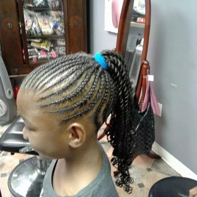 Asi Mari Salon