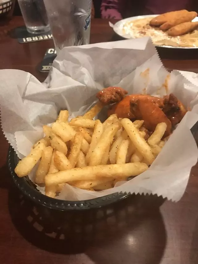 24th Street Bar and Restaraunt